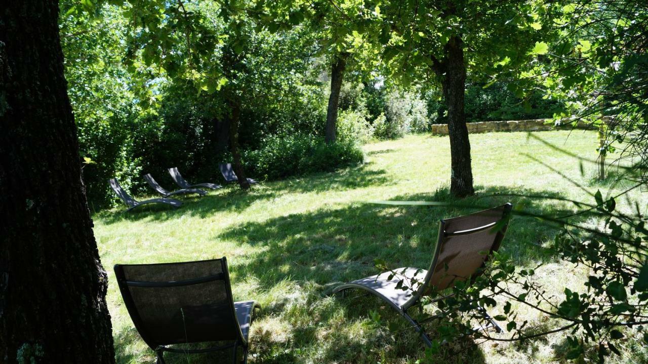 Les Lilas Des Chenes Piolenc Eksteriør billede